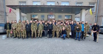 "Уже на пути домой!": из плена освободили 86 украинских военных, среди защитников много женщин