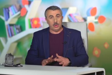 Комаровський