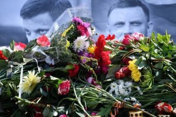 Как удобрение: новые фото могилы Захарченко, которая оказалась «на свалке»