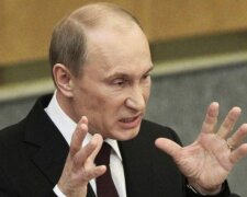 Путін перетворює Крим у військову базу, не пошкодував навіть дітей