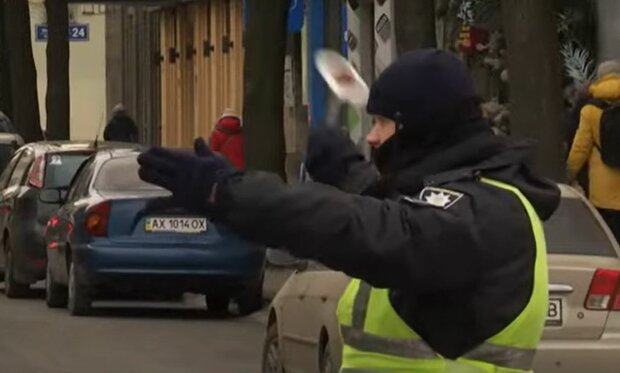 техосмотр, полиция, штрафы, регулировщик, скрин