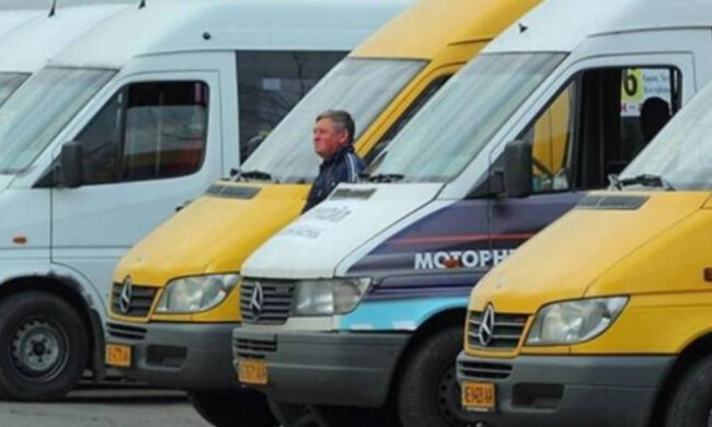 Дніпро на межі транспортного колапсу, маршрутники не виходять на рейс: що відбувається