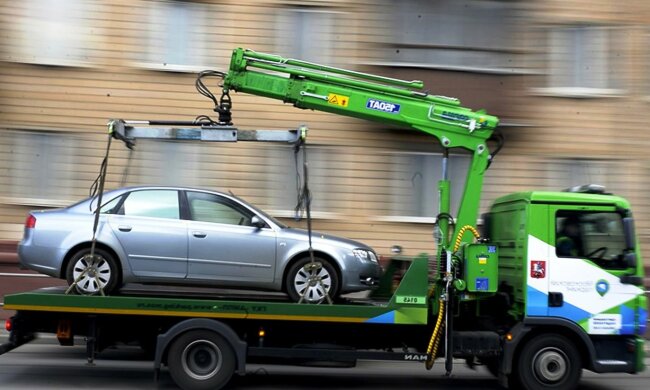 З сьогоднішнього дня в українців будуть забирати авто: деталі закону