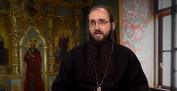 Ангел Хранитель является ближайшим другом и спутником православного христианина, - иеромонах Митрофан