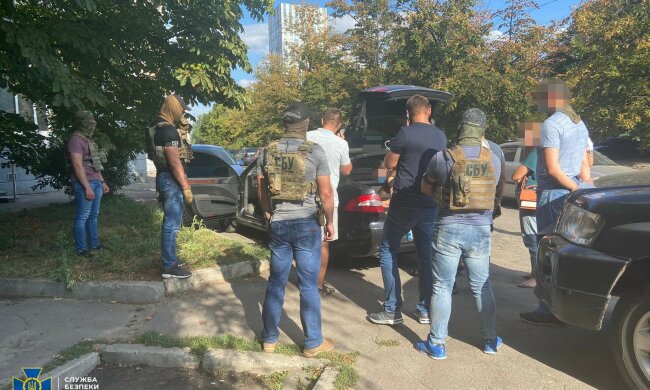 Гроші дніпрян пішли на невідомі потреби: "майже півмільярда щомісяця...”