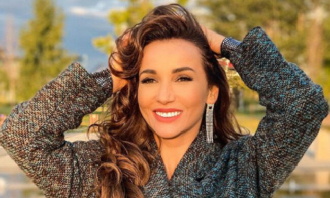 Чехова в незвичайному вбранні показала веселощі з подружками-моделями: "Немає худих..."