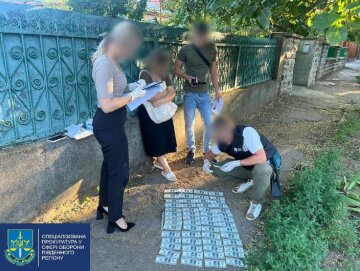 Чиновник в Одесской области был разоблачен на получении взятки