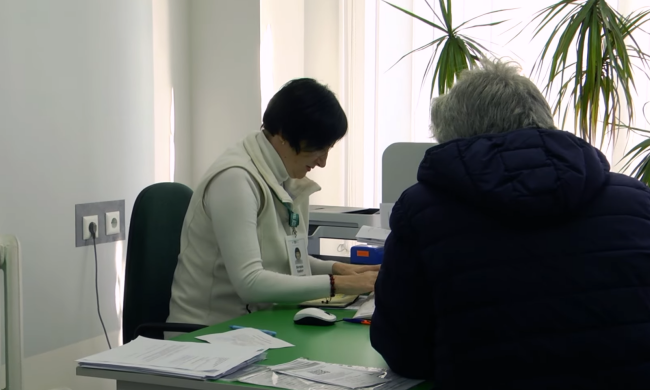 Денежная помощь для пенсионеров в Полтавской области