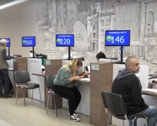 Денежная помощь для пенсионеров в Днепропетровской области