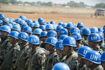 Миротворцы-ООН-голубые-каски-фото-пресс-службы-ООН