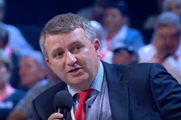 Юрий Романенко