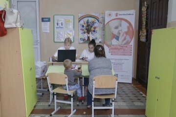 Бесплатные продукты для ВПЛ и пенсионеров в Днепропетровской области