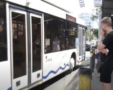 Новый график движения транспорта в Днепре
