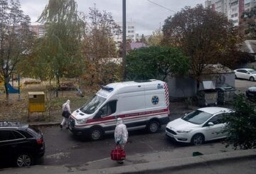"Це ж якась евтаназія": в Одесі "швидкі" залишають важких пацієнтів вдома