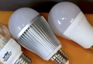 Графік відключення світла в Дніпропетровській області на 9 листопада