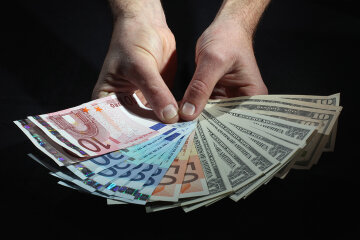 курс валют , деньги