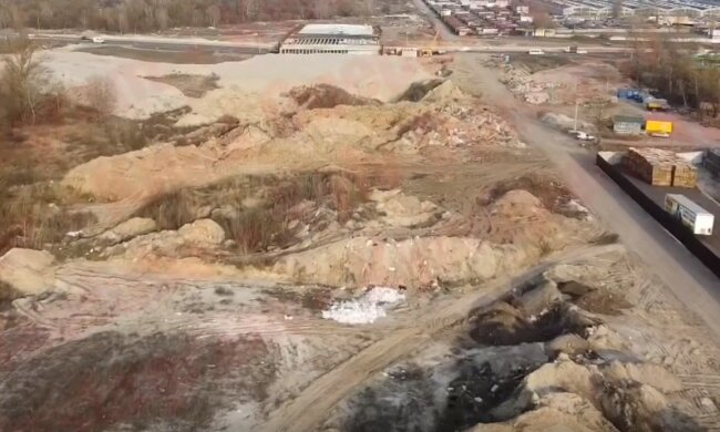 Киевлянам показали строительство Большой окружной дороги в Киеве: "без рабочих и спецтехники"