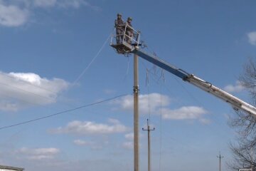 Графики отключения света в Чернигове на 28 января