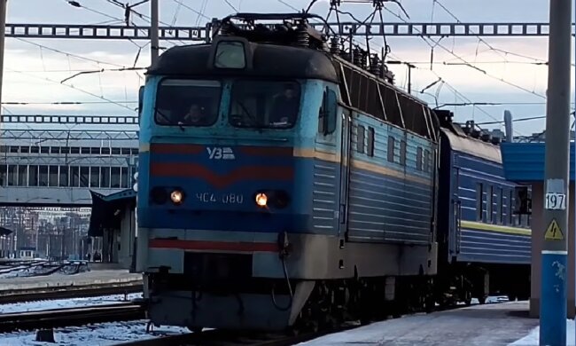 Новый график движения поездов из Киева