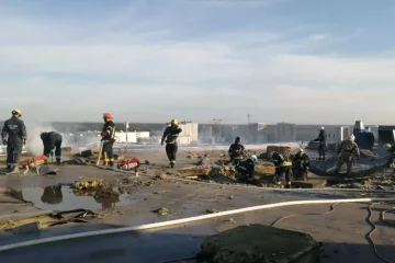 НП в багатоповерхівці Києва, все у вогні і диму: що відомо про пожежу, фото