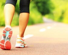 Улучшится зрение, психика и пищеварение: 11 причин, которые заставят ходить пешком