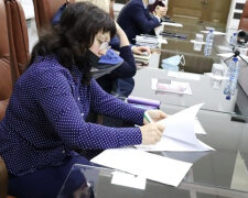 Мер на Дніпропетровщині два роки виписувала собі премії: яке "покарання" вона понесла