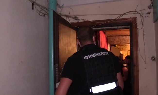 Жизнь ребенка оборвалась после побоев крестного в Киеве: трагические подробности