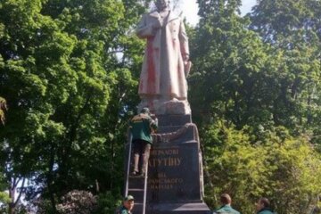 У Києві можуть "зникнути" 60 пам'ятників: з'явився список