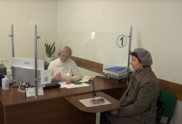 Денежная помощь для пенсионеров в Черкасской области