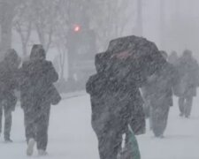 Негода вривається в Одесу, оголошено штормове попередження: "сніг, вітер і ..."
