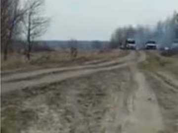 Под Черниговом оккупанты подло расстреляли колонну автобусов с волонтерами: не дают возможности спасти население