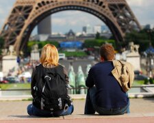 Париж-туристы