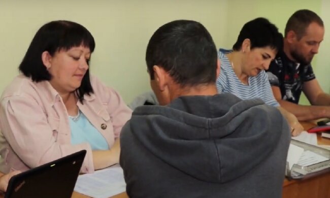 Гуманитарная помощь для пенсионеров в Киеве