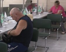 Денежная помощь для пенсионеров в Харьковской области