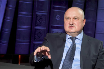 Смешко: Что вы ожидаете от этих новых политических лиц без всякой биографии, без всякого бэкграунда, иногда специалистов словесного жанра?