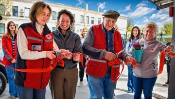 на Подолі відкрили оновлений офіс Товариства Червоного Хреста