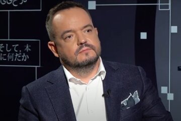 Лет 10-15 назад высшие чиновники получали всю информацию из распечаток на столах, - Василий Голованов