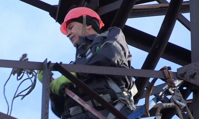 Графіки відключення світла у Сумах на 3 березня