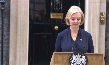Лиз Трасс заявила об отставке с поста премьера Великобритании: первые подробности