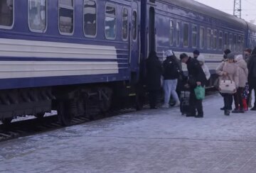 Новый график движения поездов из Киева