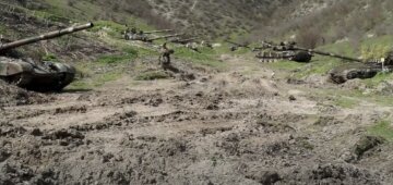 У Кремлі проговорилися про відправку десантників у Нагірний Карабах: "Росія повинна довести, що..."