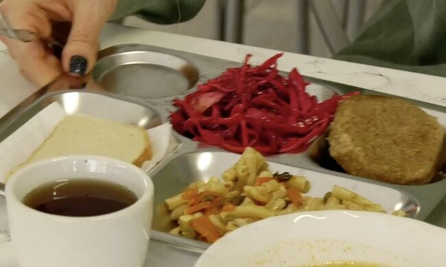 Безкоштовні продукти для ВПО у Києві