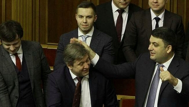 Д