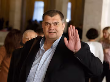 Друг Зеленського Юзик не погребував солоденьким від Порошенка: "Прямо в Раді...", кадри спокуси