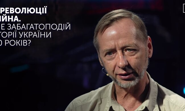 Надо переводить страну на военные рельсы, - политолог Александр Кочетков