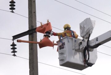 Графики отключения света в Полтавской области на 31 декабря