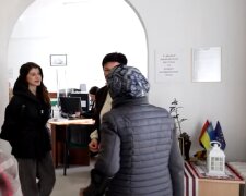 Грошова допомога для пенсіонерів у Дніпропетровській області