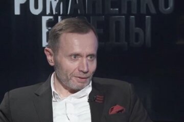 Это удар по тем людям, которые быстро могут вытащить из кошелька любую сумму денег и вложить в политическую структуру, - эксперт