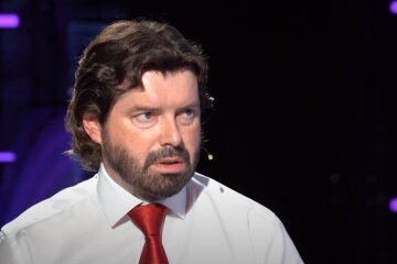 В экономике все как в океане. Заплывают киты — за ними плывет меньшая рыбка, - Новак