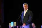 Бойко: “Наша партія поверне українцям мир і країну, якою вони будуть пишатися”